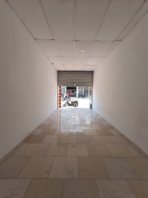 Local en arriendo en El Llano, Cúcuta, 27 m² · foto 2 de 3