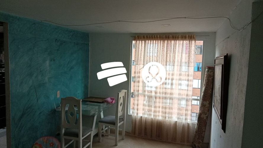 Apartamento de 3 alcobas en venta en La Gloria, Bogotá, 44 m² · foto 2 de 8