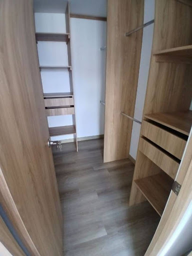 Apartamento en venta en Los Colores, Medellín · foto 6 de 14