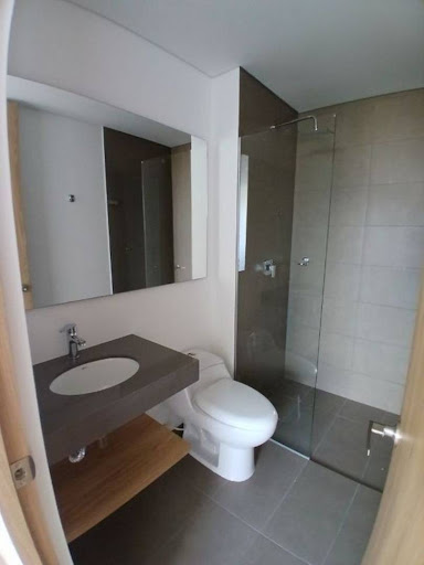 Apartamento en venta en Los Colores, Medellín · foto 7 de 14