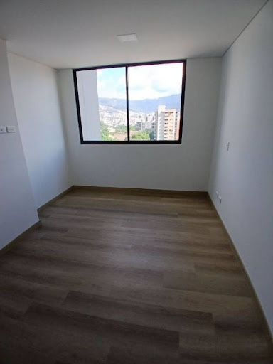Apartamento en venta en Los Colores, Medellín · foto 12 de 14