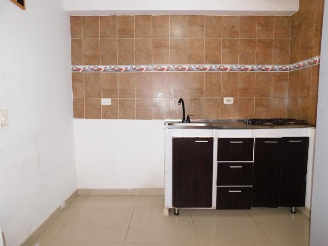 Apartamento de 3 alcobas en venta en Aeropuerto Internacional Ernesto Cortizzos, Soledad, 42 m² · foto 5 de 16