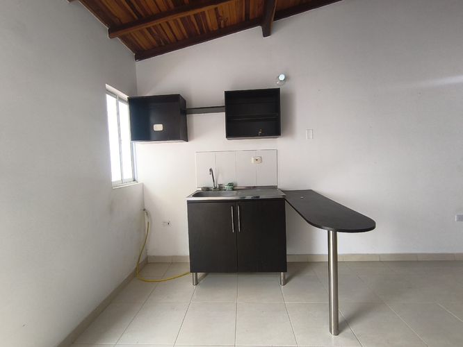 Casa de 2 alcobas en arriendo en Luis Carlos Galan, Villa del Rosario, 84 m² · foto 3 de 10