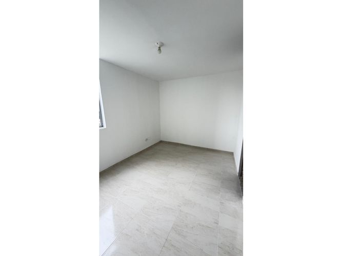 Apartamento de 3 alcobas en venta en Picaleña Y Mirolindo, Ibagué, 54 m² · foto 5 de 24