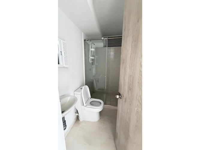 Apartamento de 3 alcobas en venta en Picaleña Y Mirolindo, Ibagué, 54 m² · foto 6 de 24