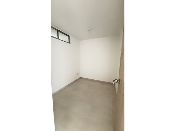 Apartamento de 3 alcobas en venta en Picaleña Y Mirolindo, Ibagué, 54 m² · foto 8 de 24