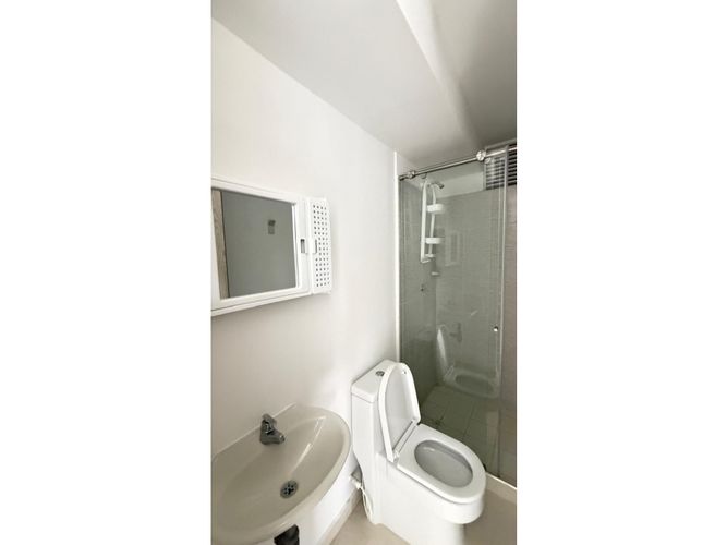 Apartamento de 3 alcobas en venta en Picaleña Y Mirolindo, Ibagué, 54 m² · foto 11 de 24