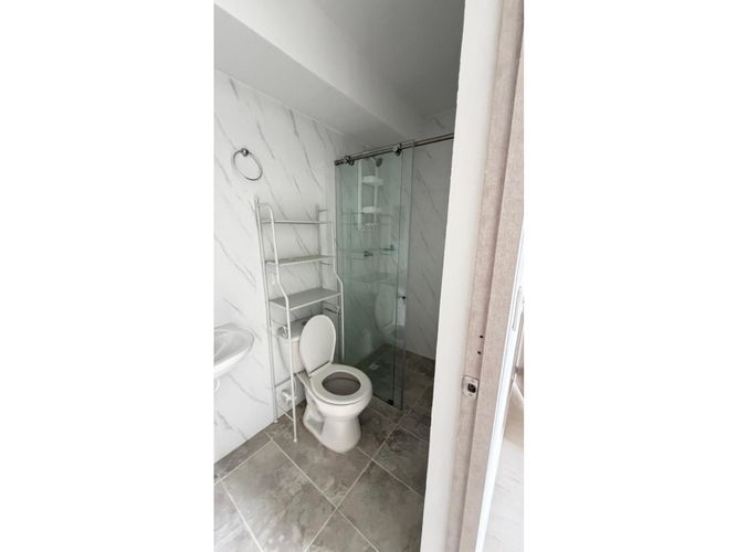Apartamento de 3 alcobas en venta en Picaleña Y Mirolindo, Ibagué, 54 m² · foto 13 de 24