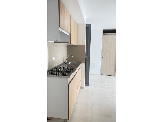 Apartamento de 3 alcobas en venta en Picaleña Y Mirolindo, Ibagué, 54 m² · foto 18 de 24