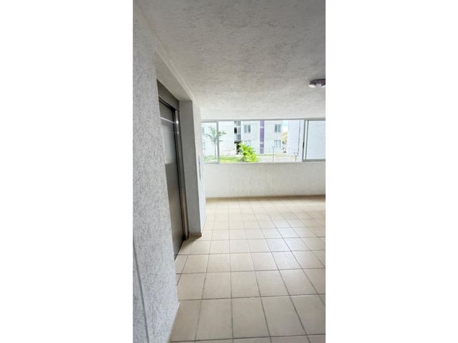 Apartamento de 3 alcobas en venta en Picaleña Y Mirolindo, Ibagué, 54 m² · foto 21 de 24