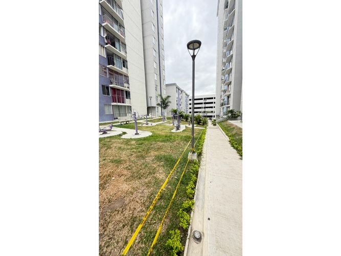 Apartamento de 3 alcobas en venta en Picaleña Y Mirolindo, Ibagué, 54 m² · foto 23 de 24