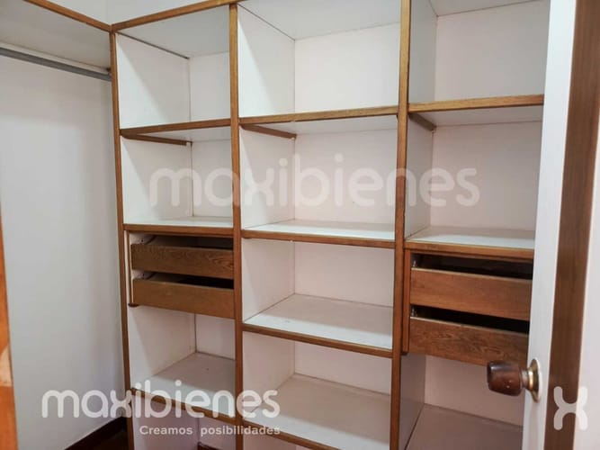 Apartamento de 5 alcobas en venta en San Lucas, Medellín, 110 m² · foto 11 de 23