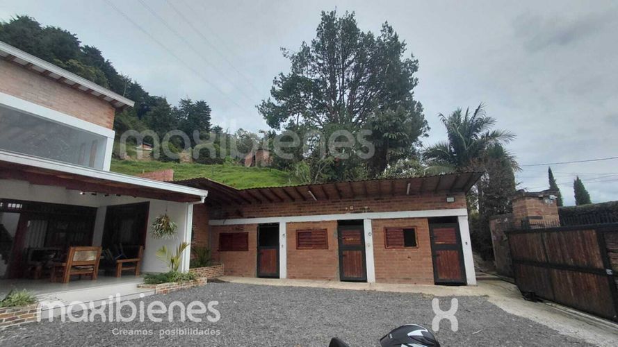 Finca en arriendo en San Antonio De Prado, Medellín, 6000 m² · foto 22 de 24