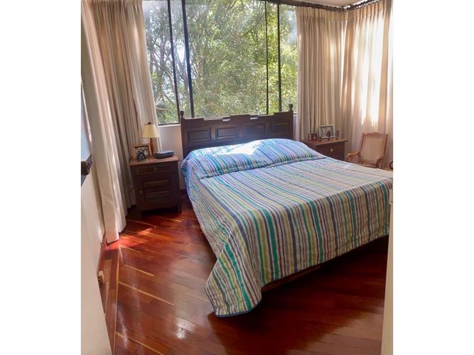Apartamento de 3 alcobas en venta en Las Lomas, Medellín, 147 m² · foto 14 de 24