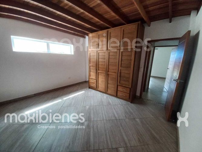 Apartamento de 3 alcobas en venta en Vijagual, Apartado, 1000 m² · foto 5 de 21