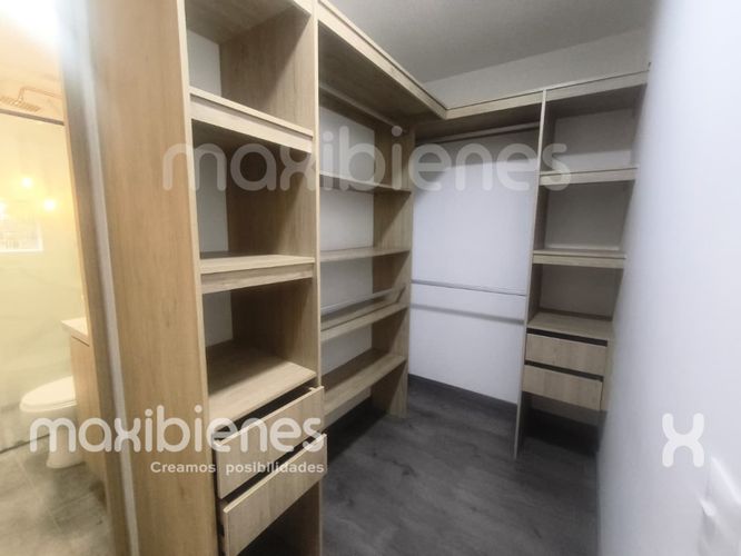 Oficina en venta en Los Colores, Medellín, 94 m² · foto 10 de 14