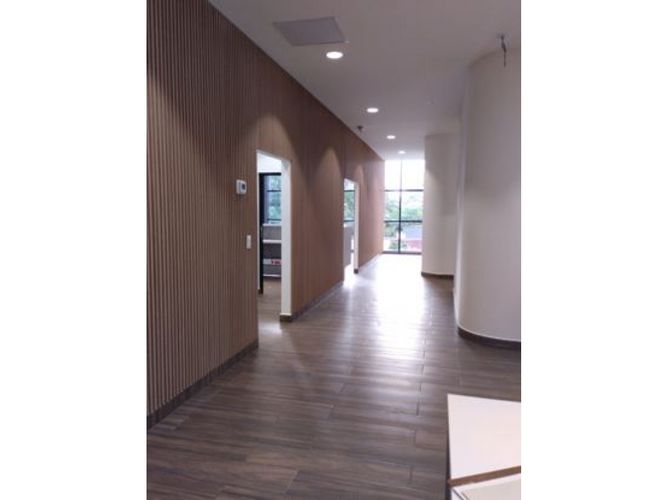 Oficina en arriendo en Patio Bonito, Medellín, 450 m² · foto 4 de 24