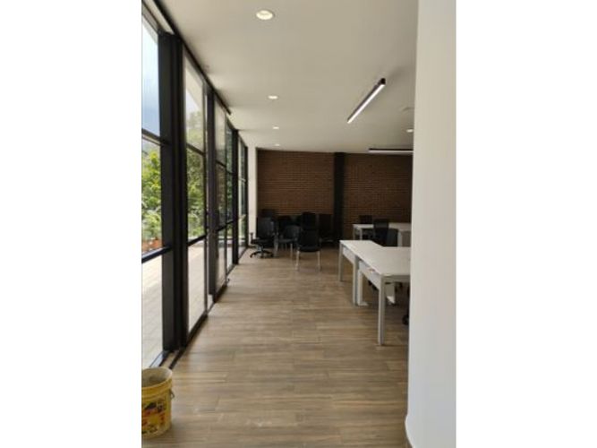 Oficina en arriendo en Patio Bonito, Medellín, 450 m² · foto 17 de 24