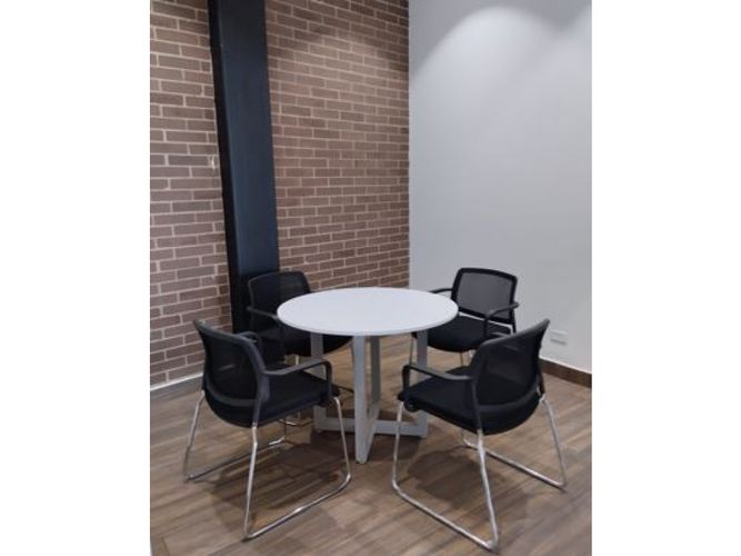 Oficina en arriendo en Patio Bonito, Medellín, 450 m² · foto 22 de 24