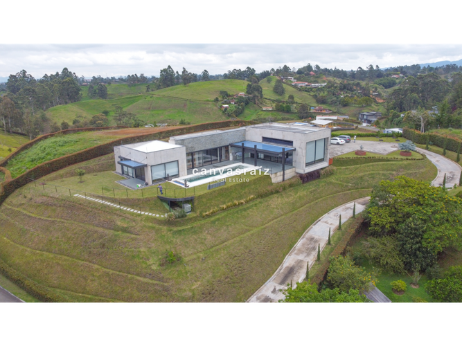 Casa de 4 alcobas en venta en Quirama, El Carmen de Viboral, 604 m² · foto 24 de 24