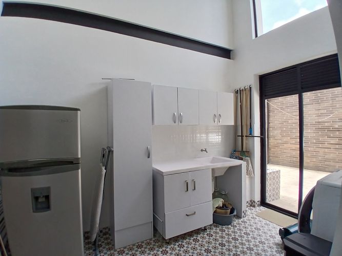Casa de 3 alcobas en venta en Guamito, La Ceja, 458 m² · foto 19 de 21