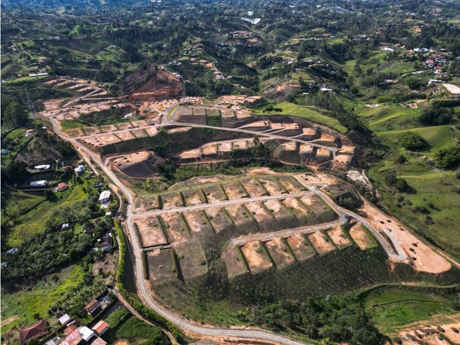 Lote en venta en Galicia, Rionegro, 1000 m² · foto 4 de 10
