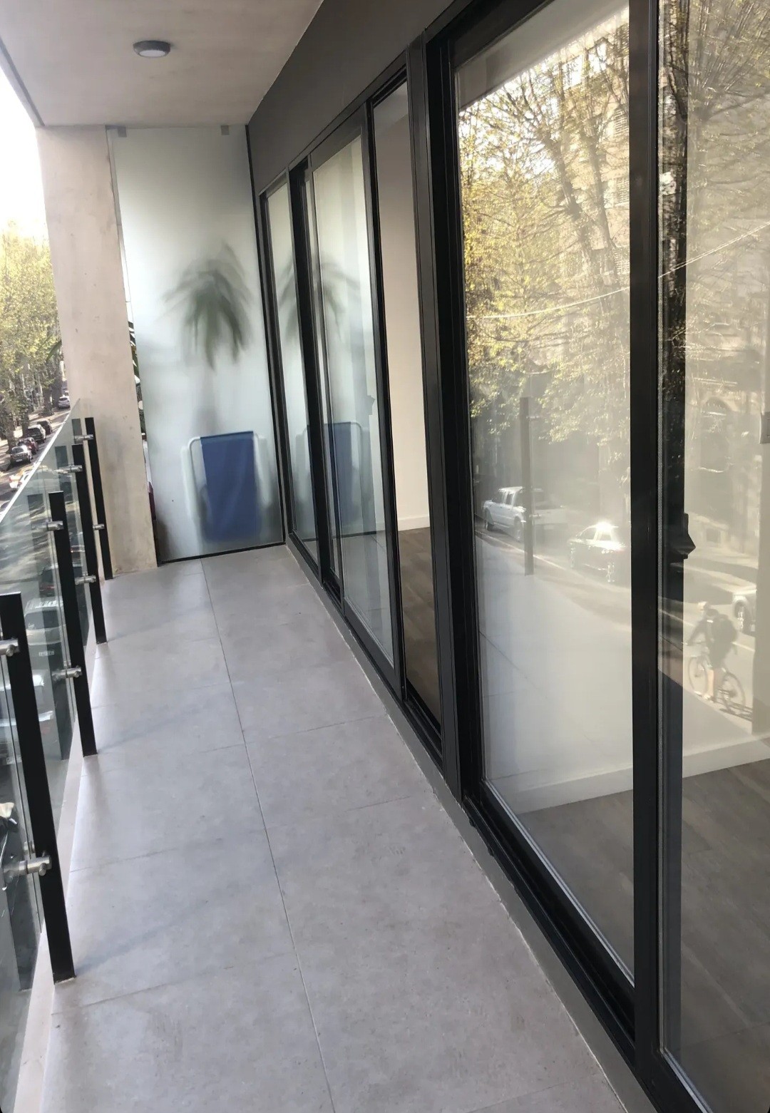 Lujoso apartamento de 1 dormitorio en alquiler con amenities premium, ubicado estratégicamente en Maldonado esquina Br. Artigas. · Foto 8