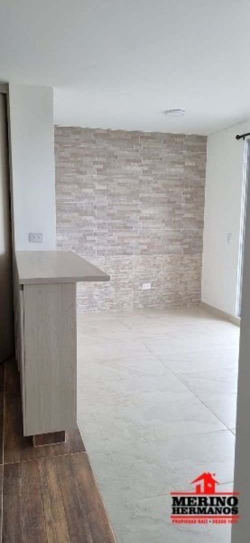 Apartamento de 3 alcobas en venta en Llano Grande, Rionegro, 58 m² · foto 2 de 24