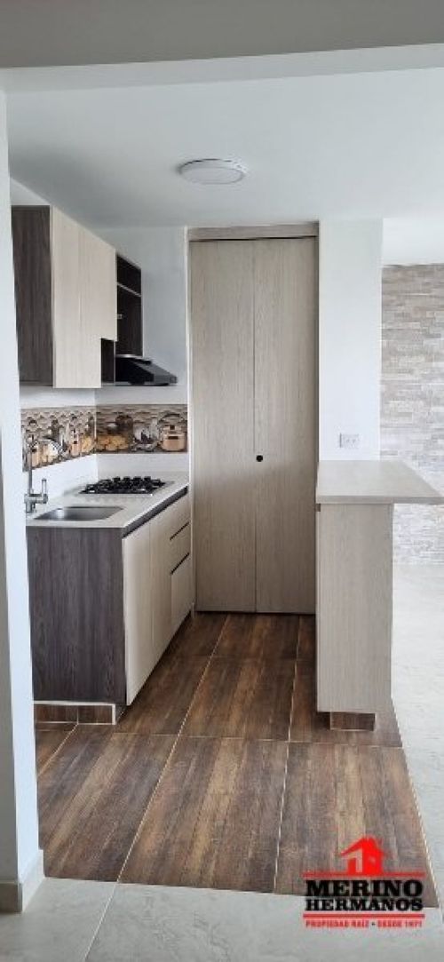 Apartamento de 3 alcobas en venta en Llano Grande, Rionegro, 58 m² · foto 5 de 24