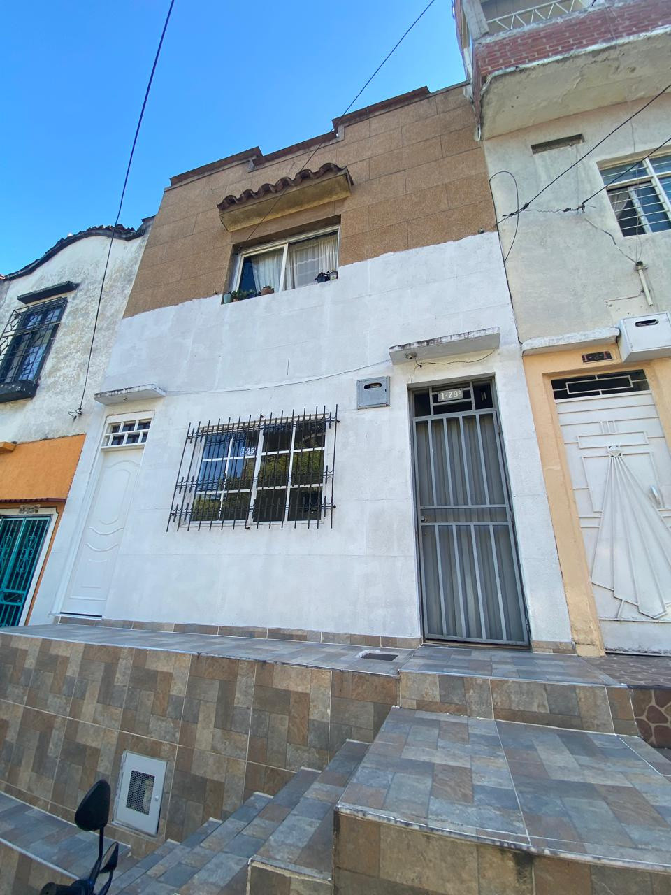 Apartamento de 3 habitaciones en venta en San Cayetano, Cali — imagen 1 de 13