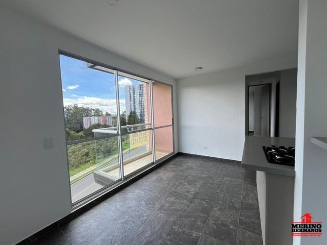 Apartamento de 2 alcobas en venta en El Porvenir, Rionegro, 54 m² · foto 3 de 21