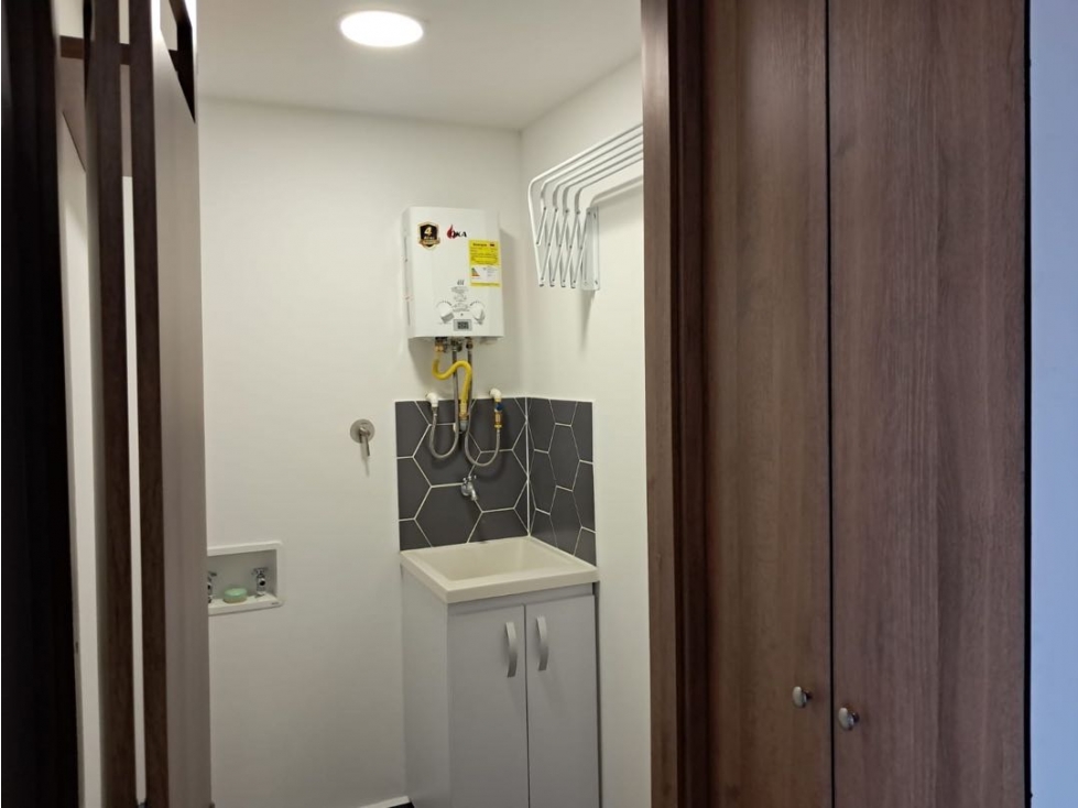 Apartamento en venta en Zona Centro, Envigado · foto 17 de 24