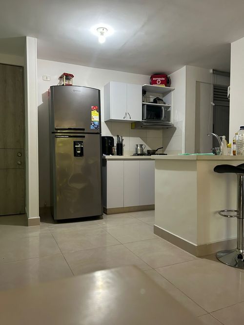 Apartamento de 3 alcobas en venta en Ricaurte, 66 m² · foto 7 de 16