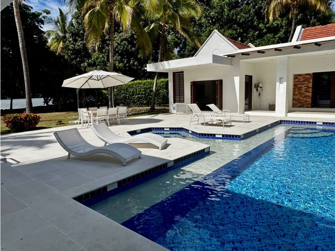 Casa de 4 alcobas en venta en Bosques De Peñalisa, Ricaurte, 435 m² · foto 4 de 24