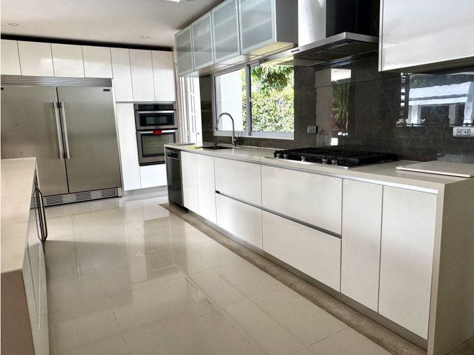 Casa de 4 alcobas en venta en Bosques De Peñalisa, Ricaurte, 435 m² · foto 9 de 24