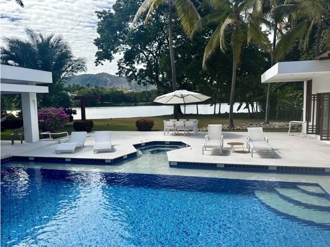 Casa de 4 alcobas en venta en Bosques De Peñalisa, Ricaurte, 435 m² · foto 22 de 24