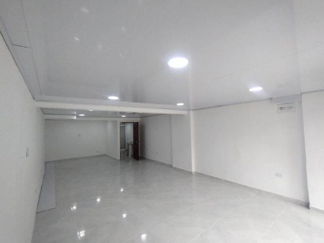 Local en arriendo en Prados Del Norte, Cali, 32 m² · foto 4 de 5