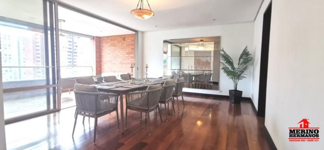 Apartamento en arriendo en El Poblado, Medellín · foto 2 de 24