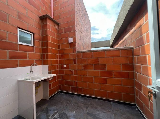 Apartamento de 3 alcobas en venta en Belen Alameda, Medellín, 84 m² · foto 11 de 12