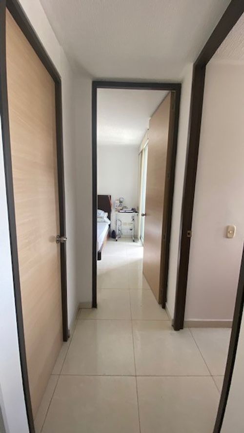 Apartamento de 2 alcobas en venta en El Tejar, Bucaramanga, 55 m² · foto 7 de 18