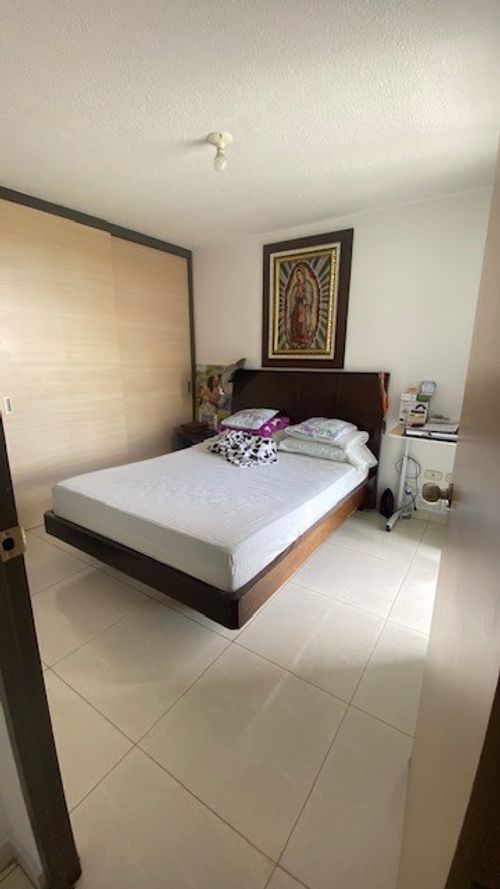 Apartamento de 2 alcobas en venta en El Tejar, Bucaramanga, 55 m² · foto 2 de 18
