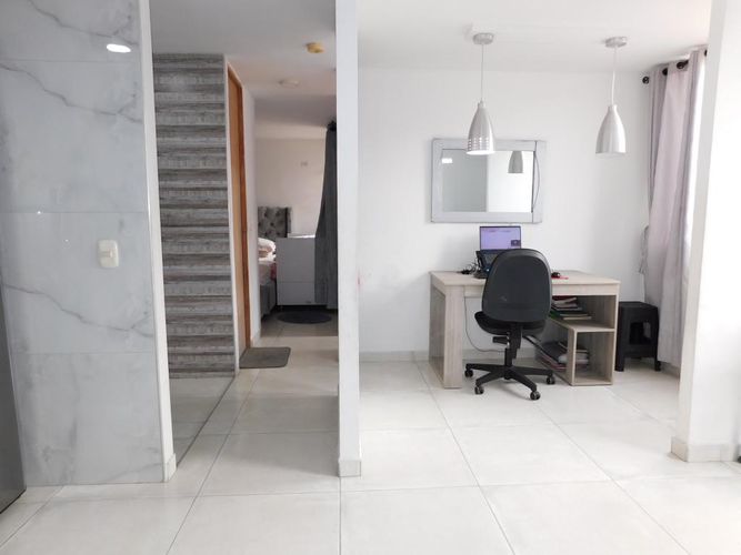 Apartamento de 2 alcobas en venta en Aeropuerto Internacional Ernesto Cortizzos, Soledad, 42 m² · foto 2 de 20