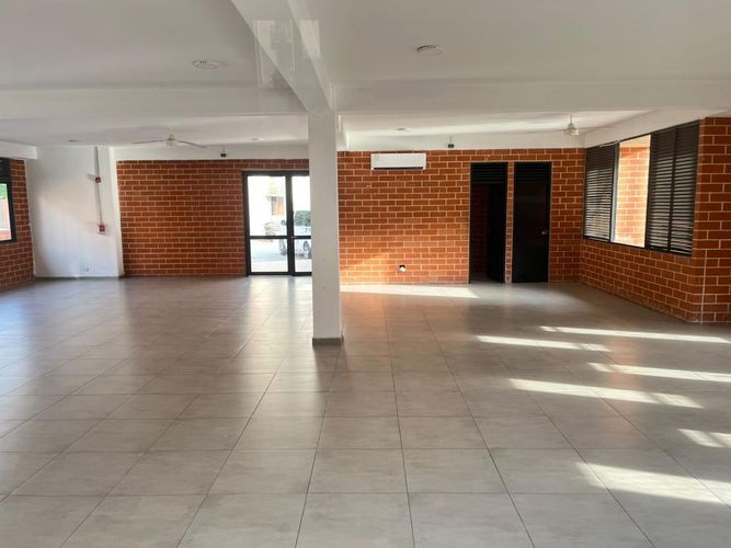 Apartamento de 2 alcobas en venta en Aeropuerto Internacional Ernesto Cortizzos, Soledad, 42 m² · foto 19 de 20