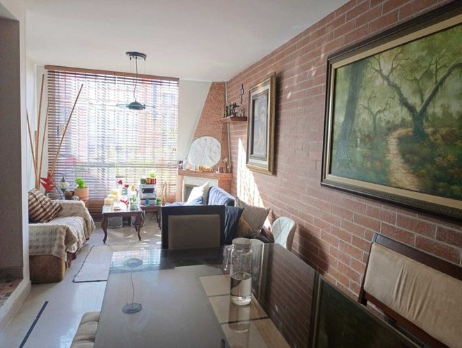 Casa de 3 alcobas en venta en Tejares Del Norte, Bogotá, 98 m² · foto 3 de 23