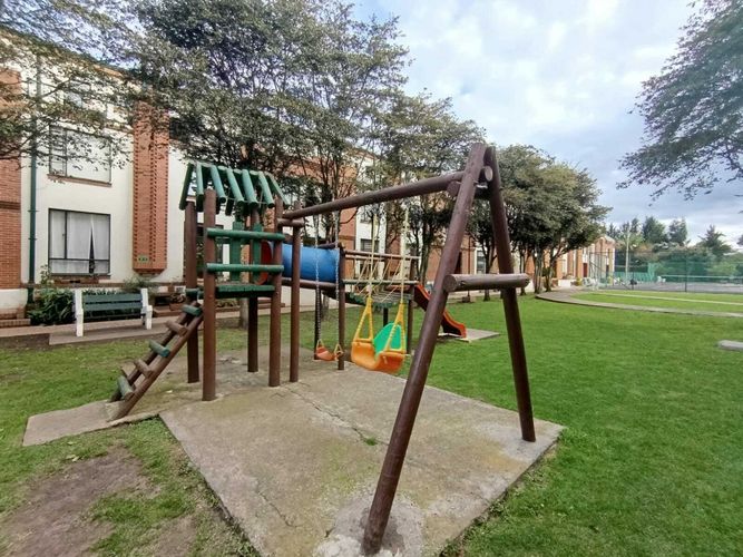 Casa de 3 alcobas en venta en Tejares Del Norte, Bogotá, 98 m² · foto 21 de 23