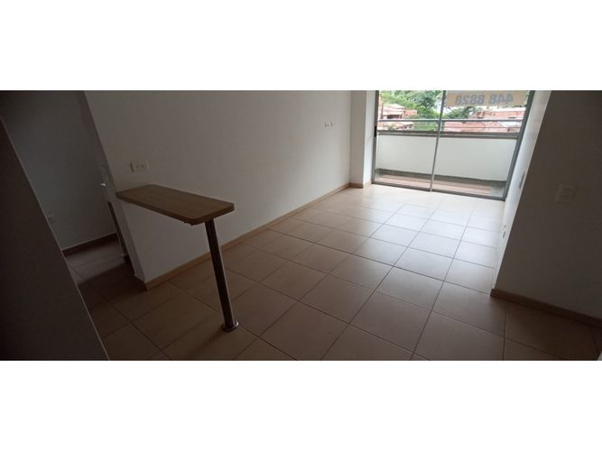 Apartamento de 3 alcobas en venta en Urbanizacion Manaos, Bello, 56 m² · foto 2 de 18