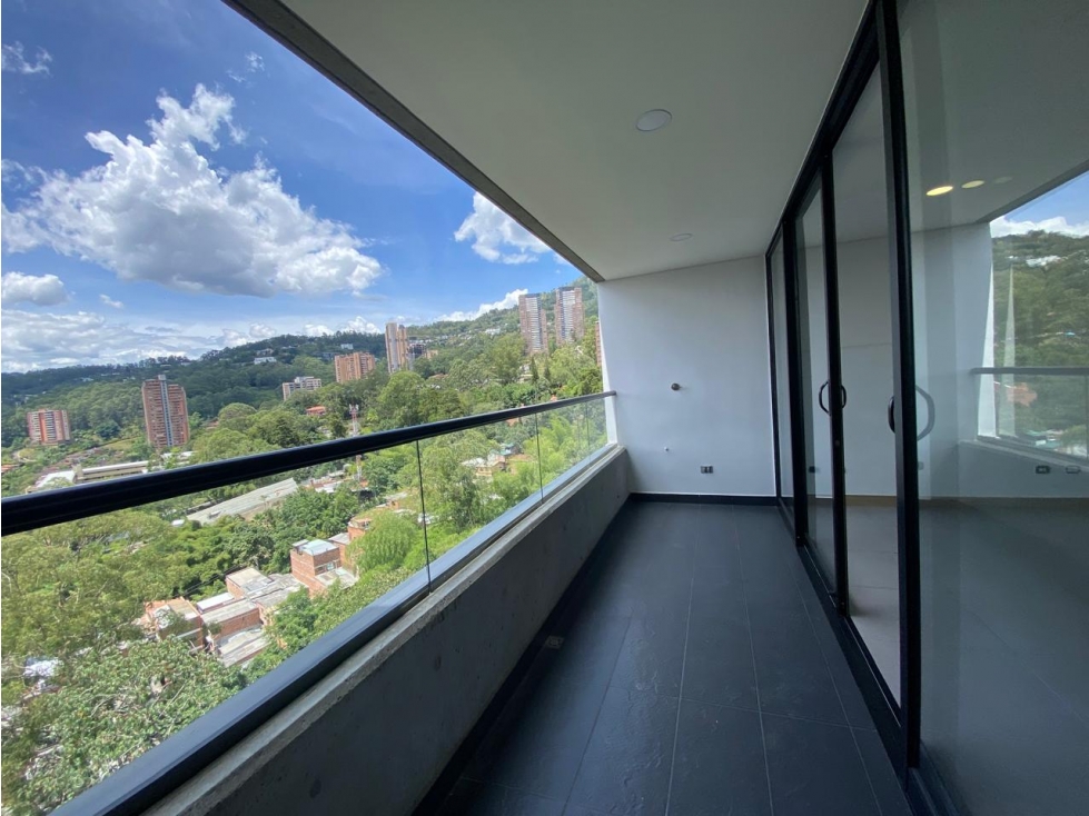 Apartamento en arriendo en El Tesoro, Medellín · foto 5 de 24