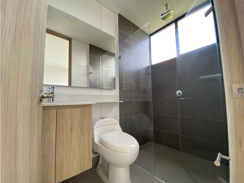 Apartamento en arriendo en El Tesoro, Medellín · foto 16 de 24