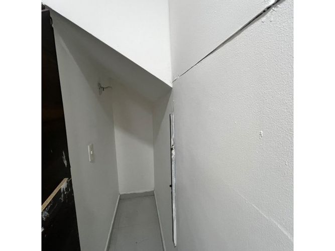 Local en arriendo en El Nogal-Los Almendros, Medellín, 54 m² · foto 5 de 6