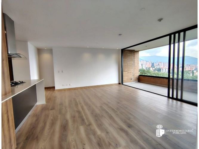 Apartamento de 3 alcobas en arriendo en Las Palmas, Medellín, 143 m² · foto 2 de 20
